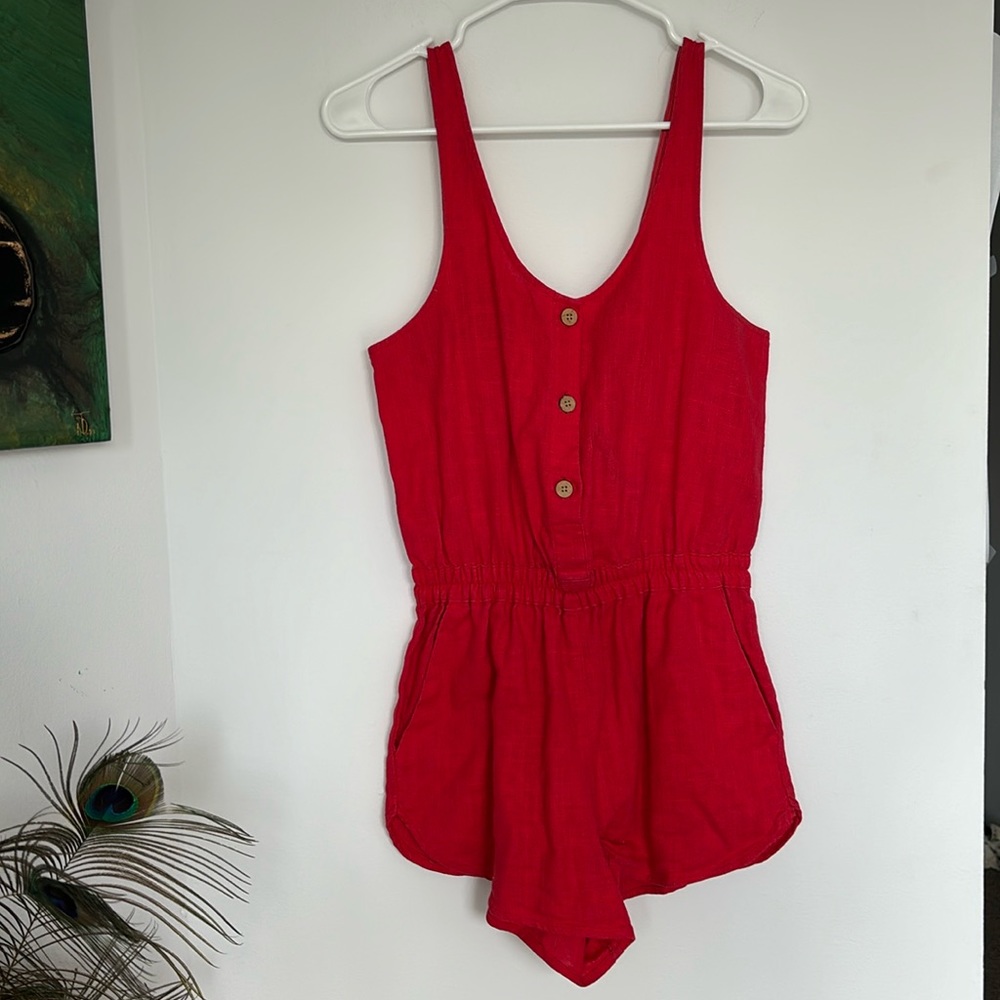 Sparkle & Fade hot red romper - size S